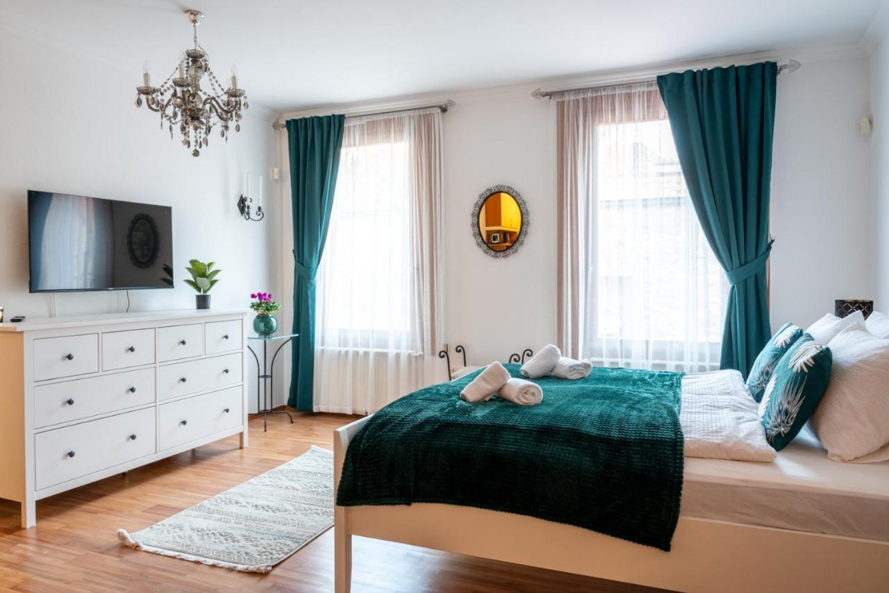 Romantic Studio Secret Garden Budapest Extérieur photo