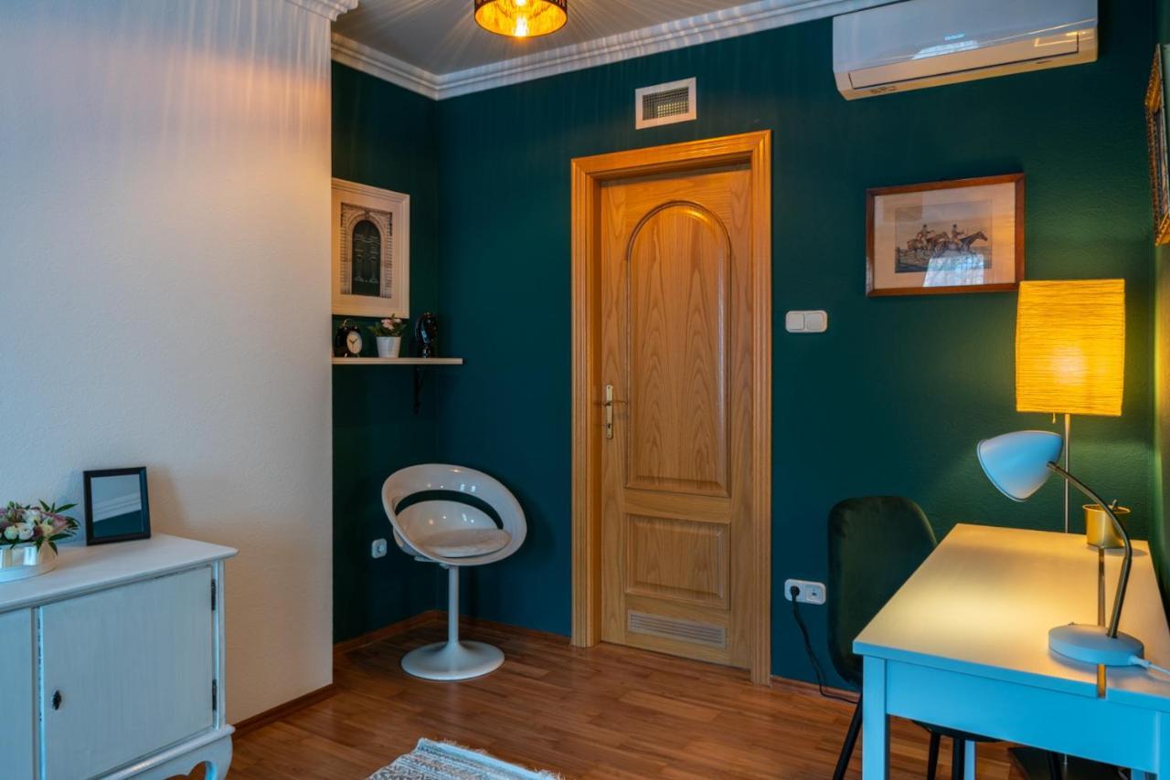 Romantic Studio Secret Garden Budapest Extérieur photo