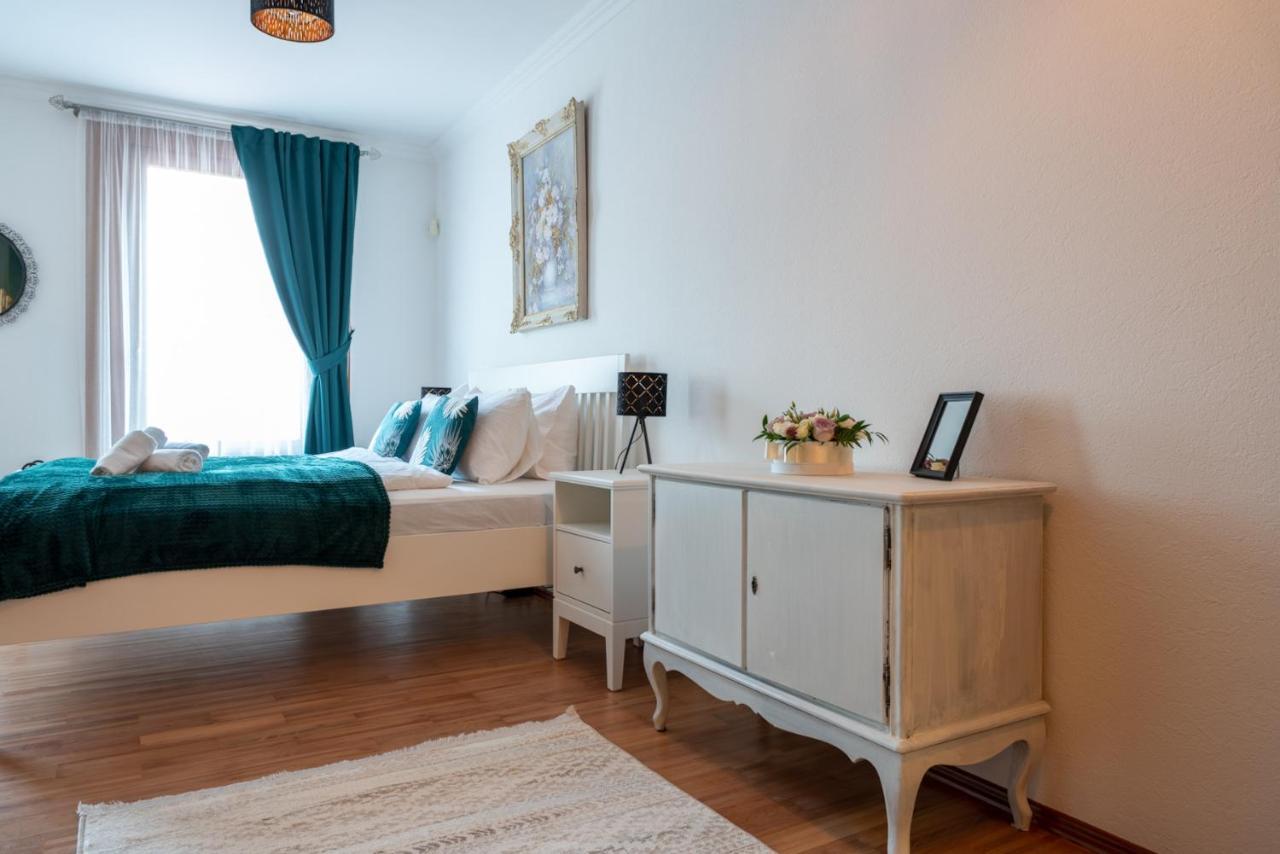 Romantic Studio Secret Garden Budapest Extérieur photo