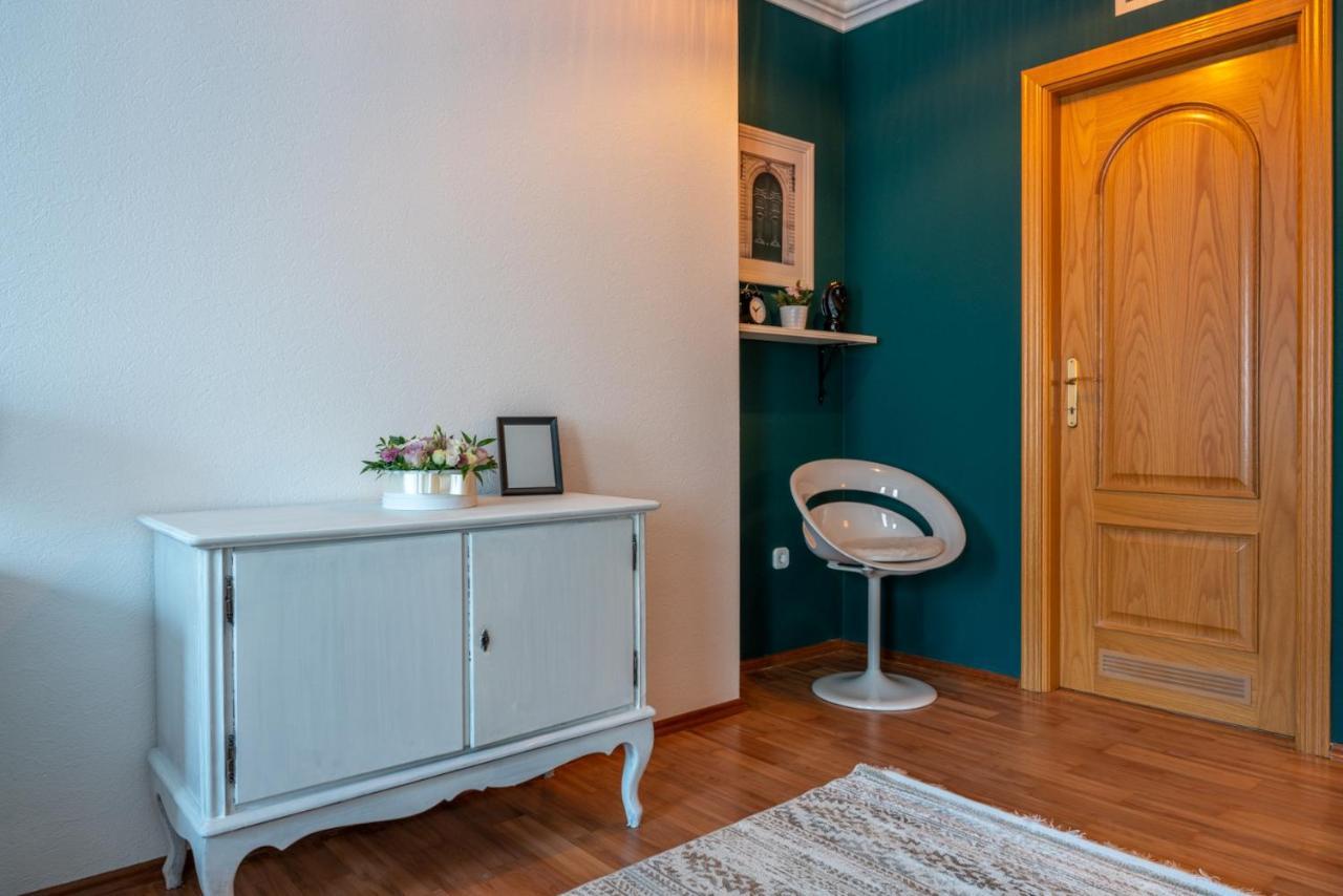 Romantic Studio Secret Garden Budapest Extérieur photo